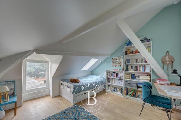 Viroflay, Maison 4 Chambres -  127 m² à vendre