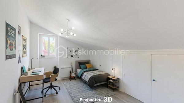 Situé au premier et dernier étage d'une petite copropriété, je vous invite à découvrir cet appartement de 63m2 qui séduira les amateurs de lieux atypiques et lumineux.
Il offre une jolie pièce de vie, une cuisine fermée, deux chambres et une salle de bain avec WC.
Au calme, tout en étant proche des commodités, il bénéficie d'une vue dégagée, apportant une sensation d'espace et de tranquillité.
Les atouts supplémentaires :
- Deux places de parking
- Petite copropriété avec syndic bénévole
- Faibles charges

Cet appartement est idéal pour un premier achat, pour un investissement locatif ou tout simplement pour votre futur lieu de vie !

Un bien avec beaucoup de potentiel, à visiter sans tarder !

VISITE VIRTUELLE SUR DEMANDE