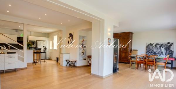 Maison à vendre 6 pièces 190 m² Montmorency