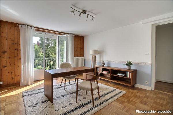 MAISON 4 CHAMBRES ET BUREAU