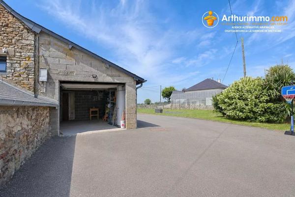 Vente                                                      Maison
                        
                     5 pièces                      140 m2                     à Val-d'Izé