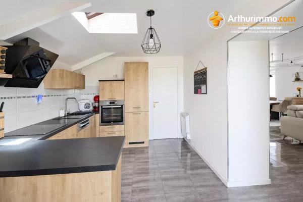 Vente                                                      Maison
                        
                     5 pièces                      140 m2                     à Val-d'Izé