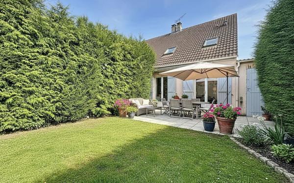 Maison à vendre    4 pièces •  Brie-Comte-Robert