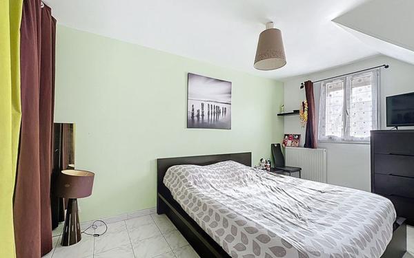 Maison à vendre    4 pièces •  Brie-Comte-Robert