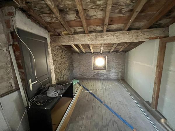 Maison en pierre Belveze Du Razes