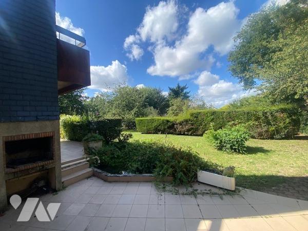 Rare à la vente, Martigné-Ferchaud