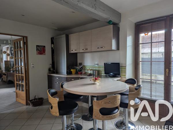 Maison à vendre 6 pièces 153 m² Chauffours