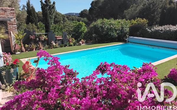 Maison à vendre 7 pièces 190 m² Le Beausset