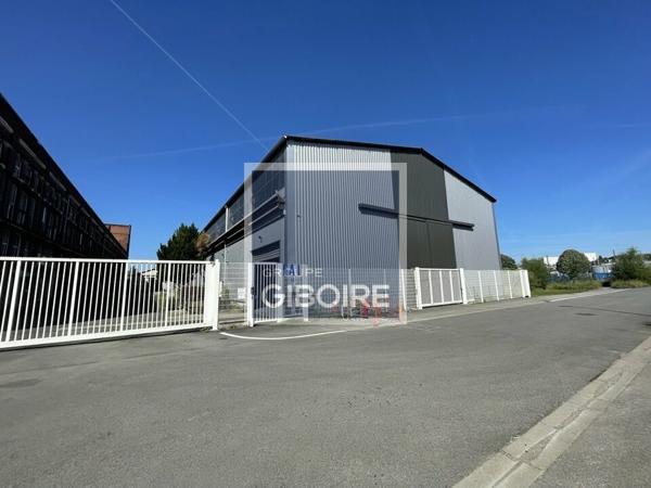 Local d'activites 5500 m² à vendre SAINT HERBLAIN (réf : 44.019089)