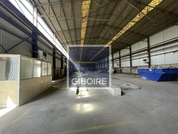 Local d'activites 5500 m² à vendre SAINT HERBLAIN (réf : 44.019089)