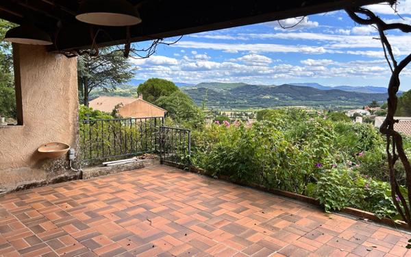 Maison à vendre    5 pièces •  Vinsobres