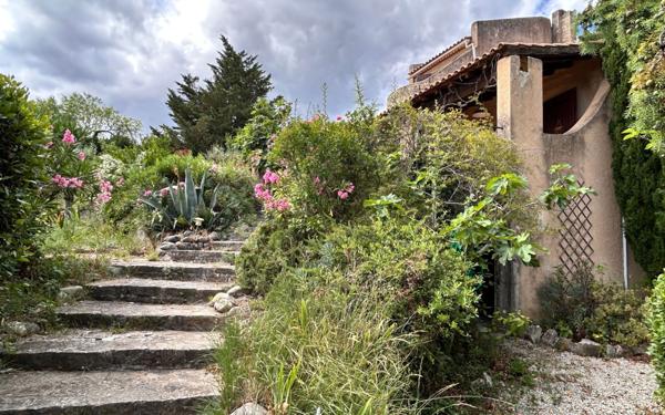 Maison à vendre    5 pièces •  Vinsobres