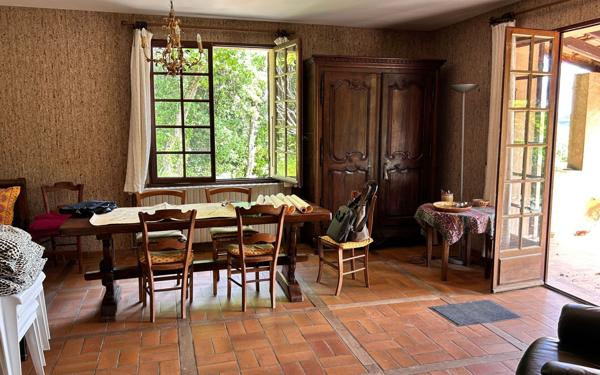 Maison à vendre    5 pièces •  Vinsobres