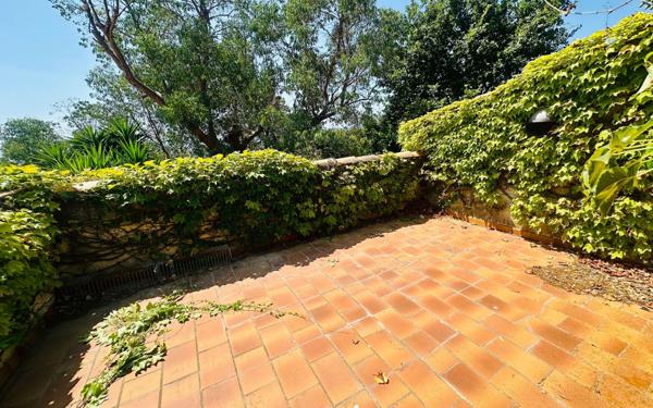 Maison à vendre    5 pièces • 245 m2 La Seyne-sur-Mer