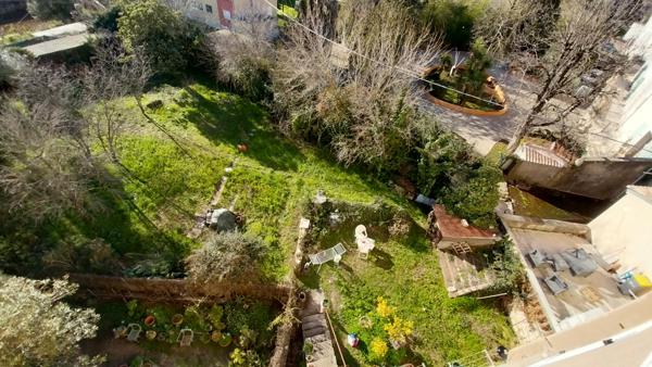 Le Luc (83340) Appartement à refaire + combles aménageables