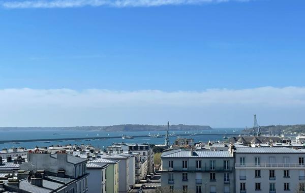 Dpt Finistère (29), à vendre BREST Triangle D'Or Vue Rade appartement T3 de 80.79m² Balcon 7.12m²