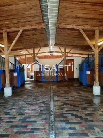 Propriété équestre aux infrastuctures haut de gamme