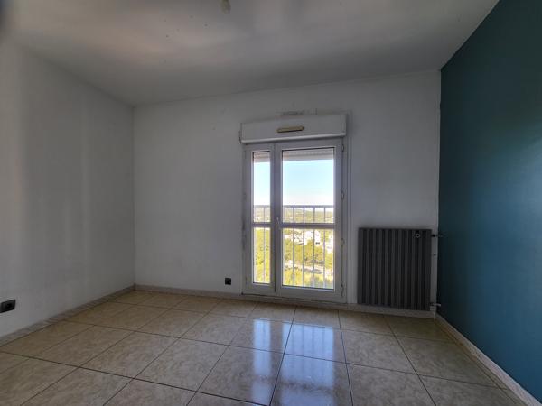 Martigues (13500) VUE PANORAMIQUE SUR ETANG APPARTEMENT 4 PIECES 85M2 AVEC CAVE