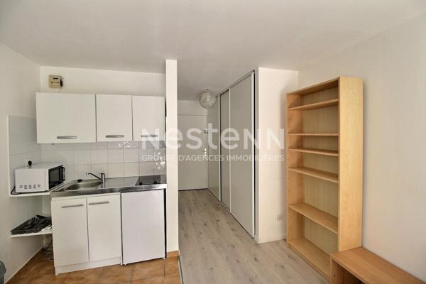 Studio avec terrasse à vendre à Massy - centre ville - Investissement idéal !
