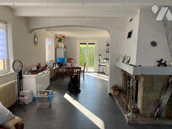 Maison d'habitation f6 avec terrain attenant