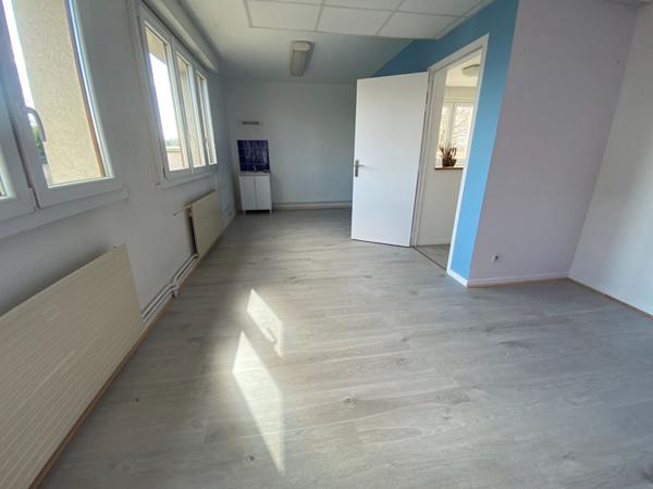 Locaux Montargis 179.54 m2 investisseurs