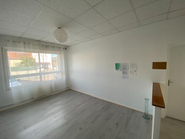 Locaux Montargis 179.54 m2 investisseurs