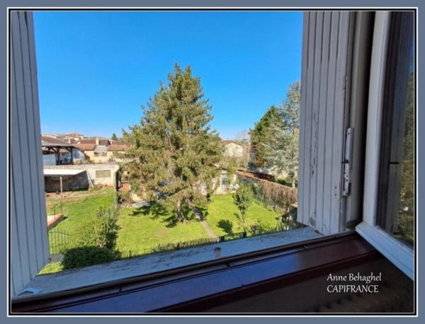 Maison à vendre 7 pièces- 2 logements et 2 garages CONDOM (32)