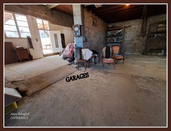 Maison à vendre 7 pièces- 2 logements et 2 garages CONDOM (32)