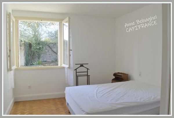Maison à vendre 7 pièces- 2 logements et 2 garages CONDOM (32)