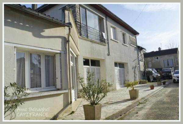 Maison à vendre 7 pièces- 2 logements et 2 garages CONDOM (32)