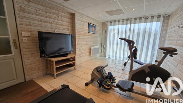 Maison à vendre 10 pièces 249 m² Aiffres