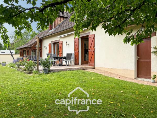 Superbe maison familiale de 175 m² sur terrain arboré de 1209m² !