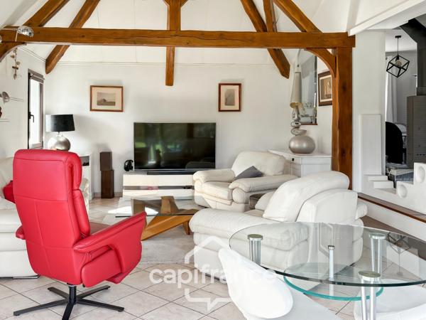Superbe maison familiale de 175 m² sur terrain arboré de 1209m² !