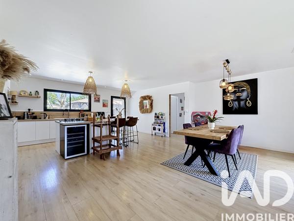 Maison à vendre 5 pièces 160 m² Salles