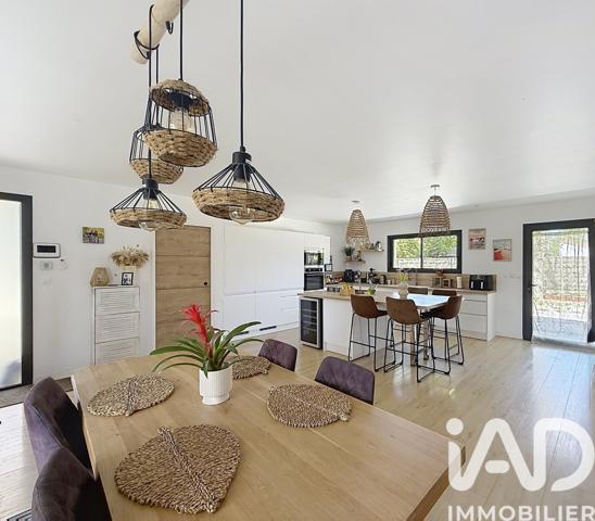 Maison à vendre 5 pièces 160 m² Salles