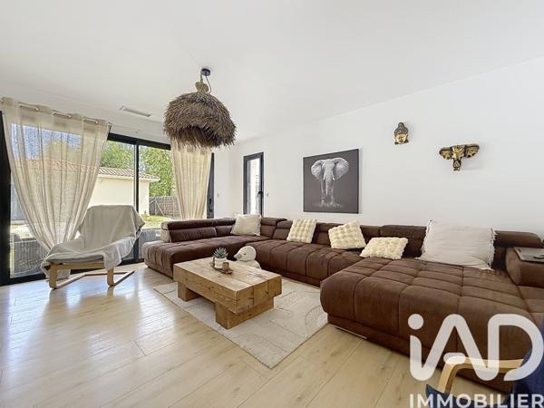 Maison à vendre 5 pièces 160 m² Salles
