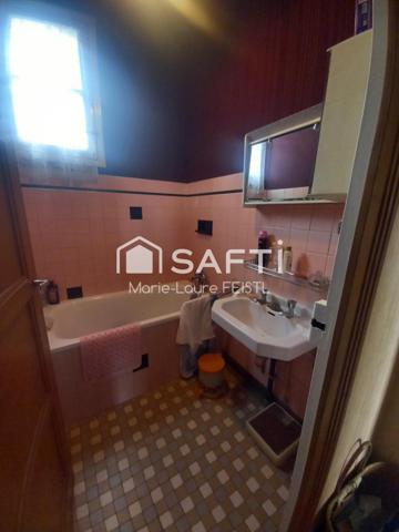 Loches – Petit pavillon de 49 m² sur sous-sol de 42 m2 avec terrain 917 m2 et grenier aménageable