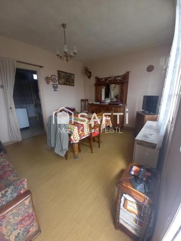 Loches – Petit pavillon de 49 m² sur sous-sol de 42 m2 avec terrain 917 m2 et grenier aménageable