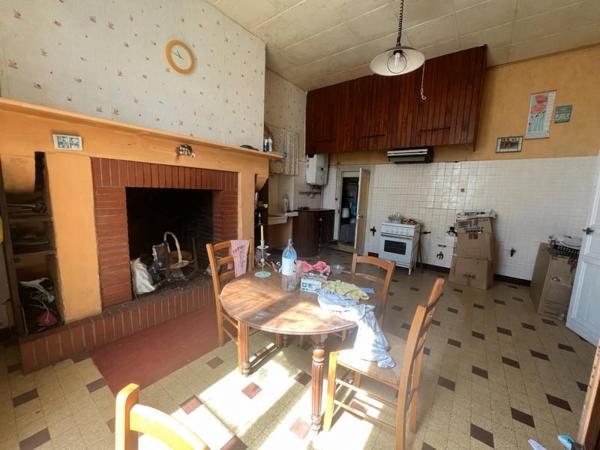 Maison à vendre |                                       Lagor |                                        8 pièces  |  260 m²