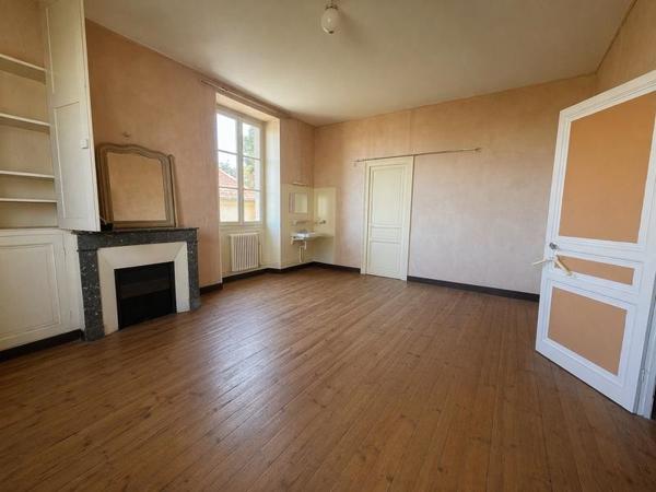 Maison à vendre |                                       Lagor |                                        8 pièces  |  260 m²