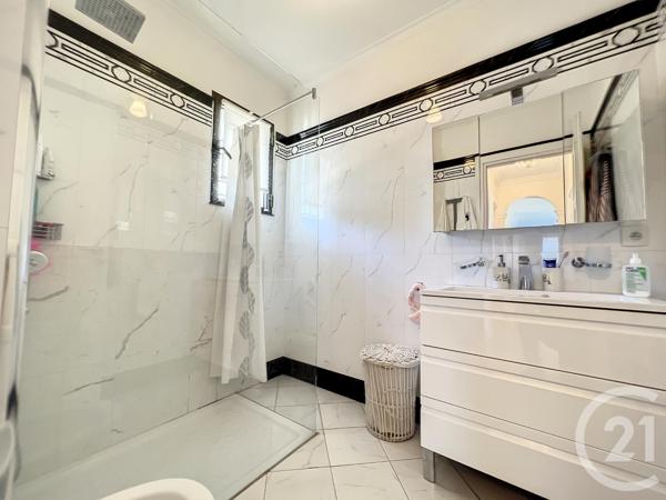 Maison à vendre  5 pièces - 161 m2 VILLENEUVE LOUBET - 06