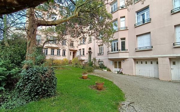 Appartement à vendre    4 pièces •  Brest