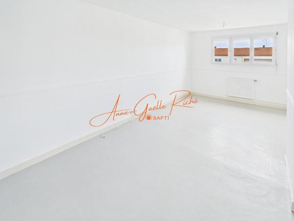 Appartement T3/T4 de 62m² avec Garage et Cave, Dernier étage