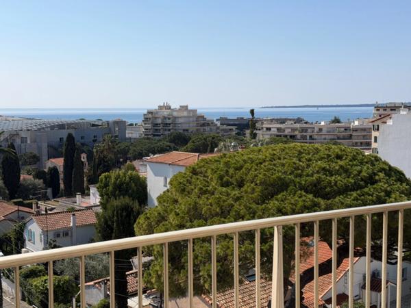 ✨ Exceptionnel - Appartement 3 pièces – Vue mer panoramique –parking et cave- Juan-les-Pins