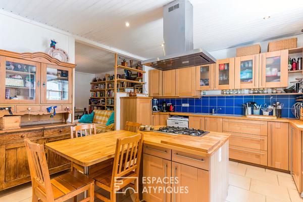 Ancien moulin situé à proximité de Die, en bordure de rivière