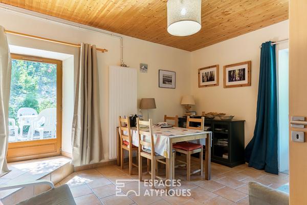 Ancien moulin situé à proximité de Die, en bordure de rivière
