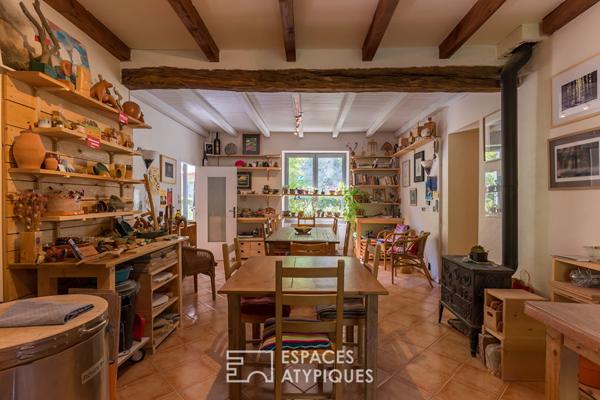 Ancien moulin situé à proximité de Die, en bordure de rivière