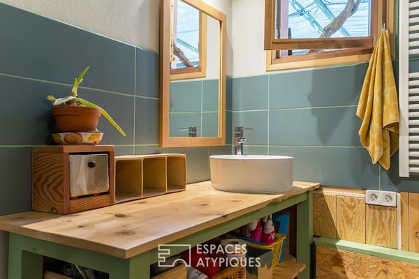 Ancien moulin situé à proximité de Die, en bordure de rivière