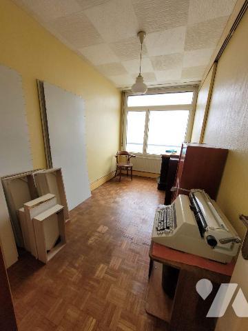 Situé au 6ème étage d'une résidence de standing sécurisée, avec concierge et ascenseur, apparte...