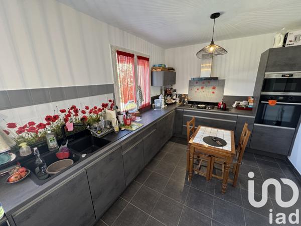 Maison à vendre 4 pièces 98 m² Céreste-en-Luberon